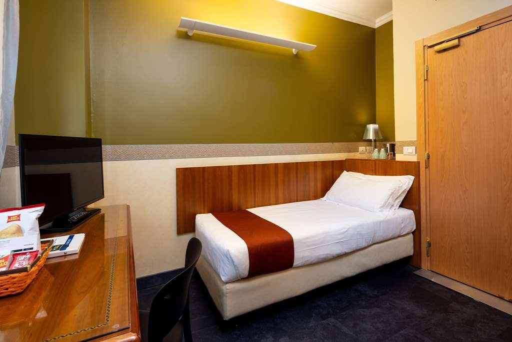 Best Western Hotel Major Milan Room photo